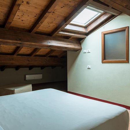 Osteria Luxury Apartments 佩斯基耶拉德加达 外观 照片