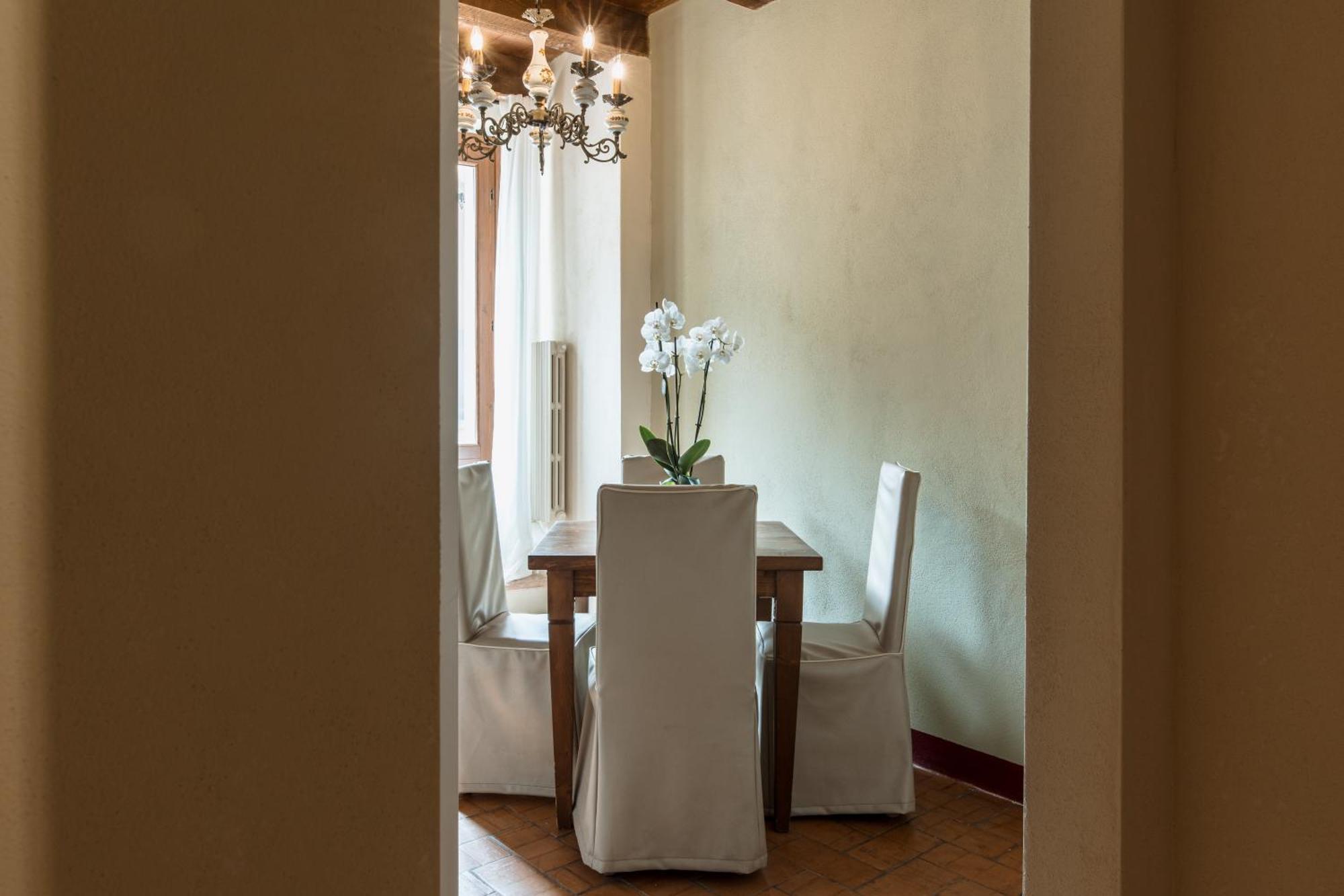 Osteria Luxury Apartments 佩斯基耶拉德加达 外观 照片