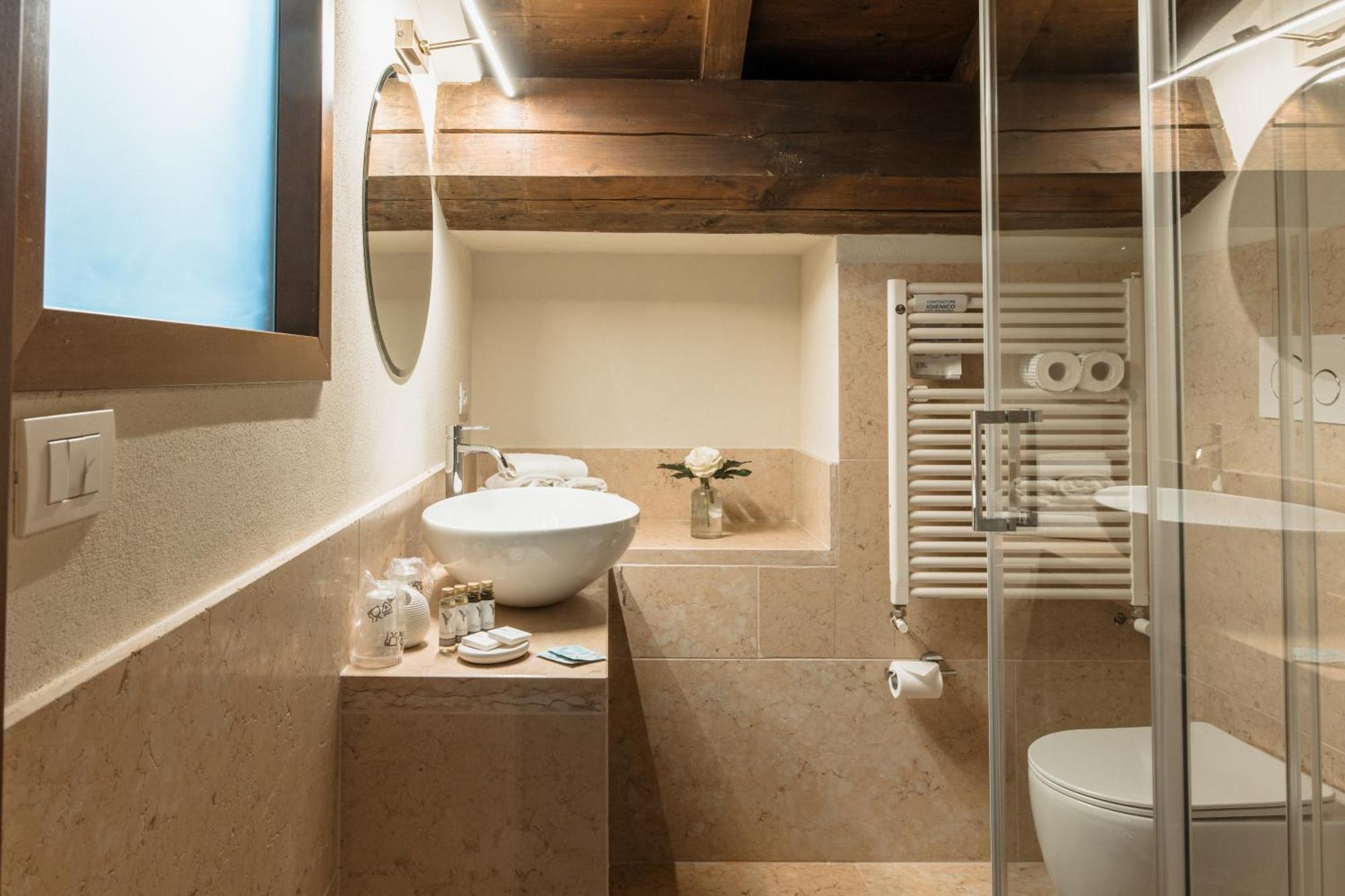 Osteria Luxury Apartments 佩斯基耶拉德加达 外观 照片