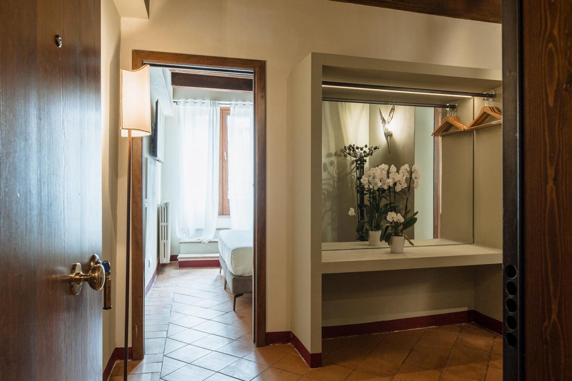 Osteria Luxury Apartments 佩斯基耶拉德加达 外观 照片
